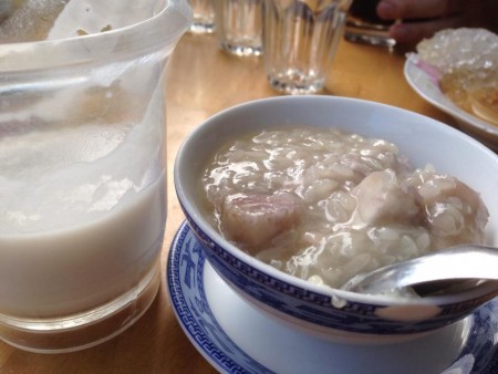 現地で絶対食べたいおすすめベトナム料理10選！チェ