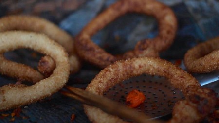現地で絶対食べたいおすすめネパール料理10選！セルロティ