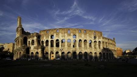 ローマを2〜3日で超満喫できるおすすめ観光スポット10選_コロッセオ