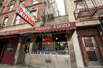 ニューヨークで絶対行きたいおすすめカフェ・レストラン8選！Johns Pizzeria