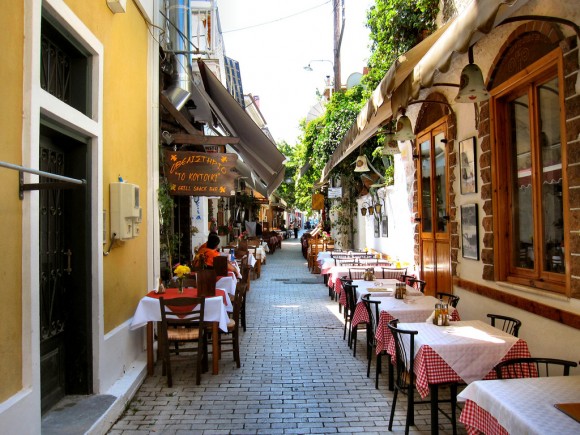 ギリシャでレストランへ行くとき役立つギリシャ語10選！