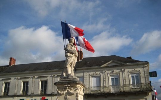 フランスの祝日を徹底分析！どんな日があるか全部教えます！