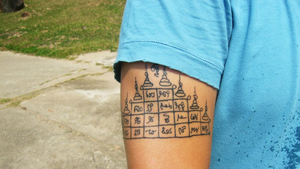 タイで刺青 タトゥーはどう思われているか調査 Spin The Earth