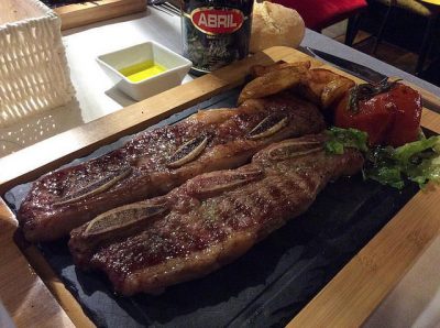 ドバイで絶対行きたいおすすめカフェ・レストラン8選！Asado