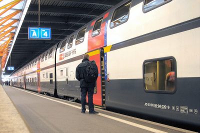 スイス、チューリッヒ観光おすすめ移動手段！旅行前に知るべき7つの事！電車