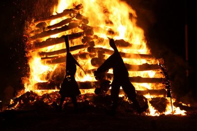 スペインの4月、5月、6月おすすめ人気イベント特集！サン ファンの火祭